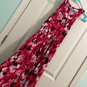 Calvin Klein dreas / size 6/ Fucsia Pink white and black long dress